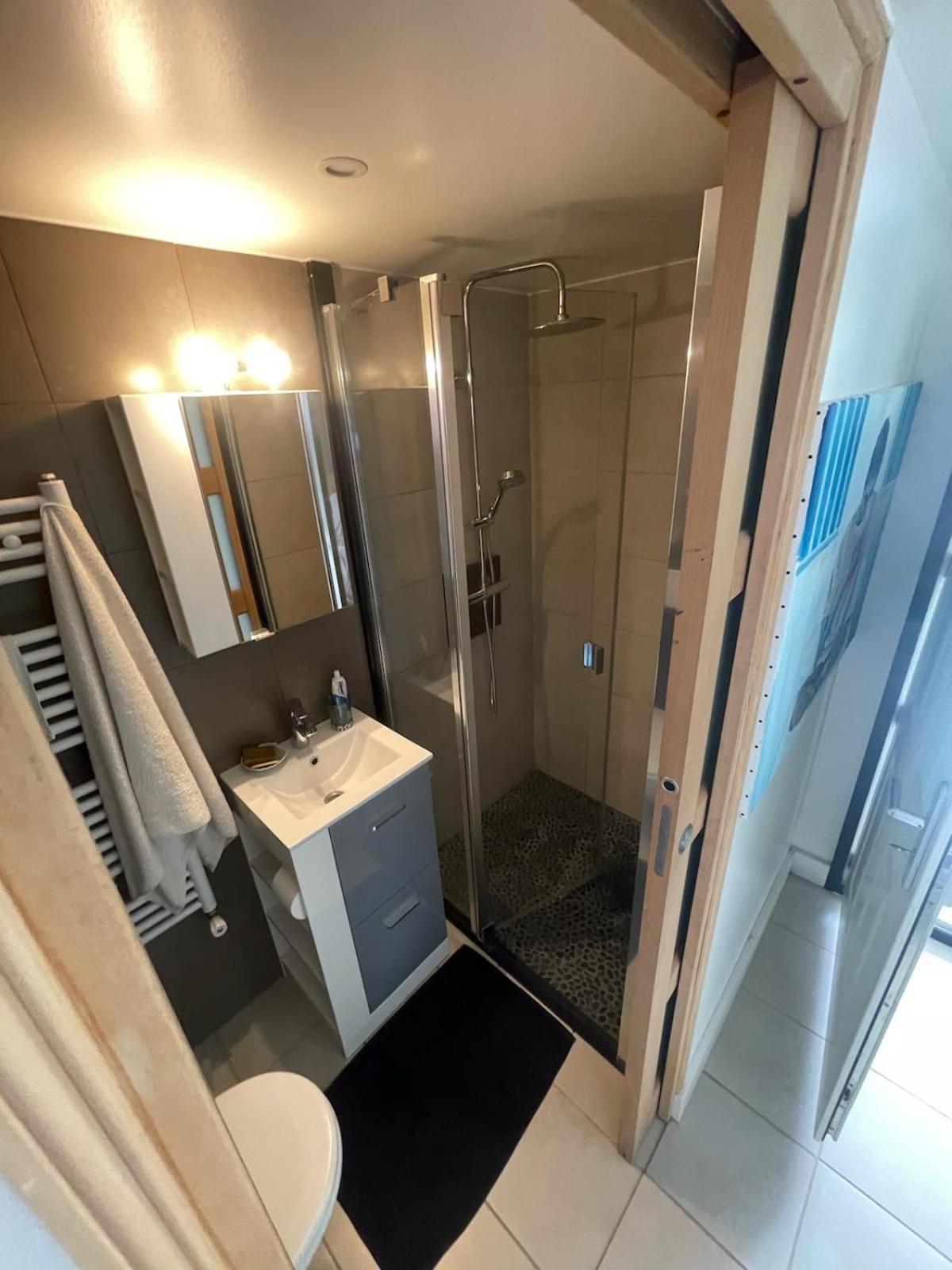 Au Coin Tranquille Hotel Champigny-sur-Marne Luaran gambar